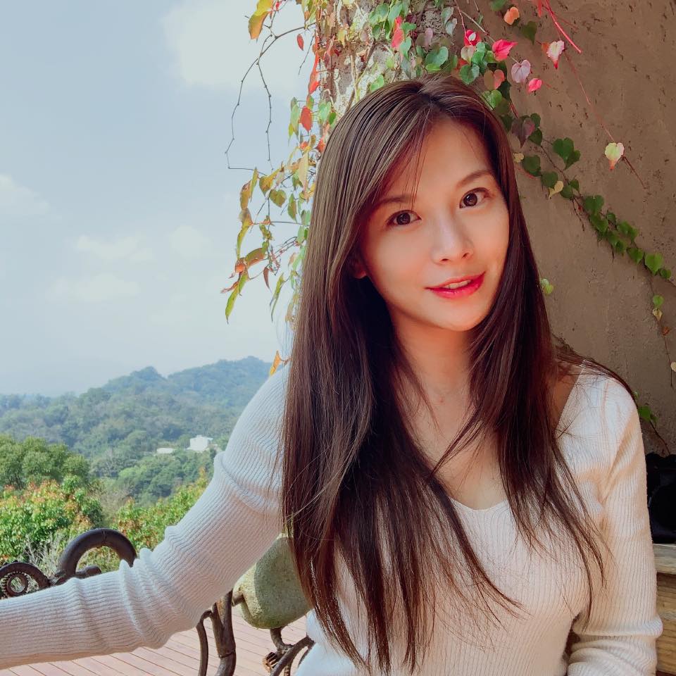 艾莉絲再婚2年爆口角！「紀念日成導火線」冷戰外交官尪　老公「簡訊驚喜」深省夫妻關係