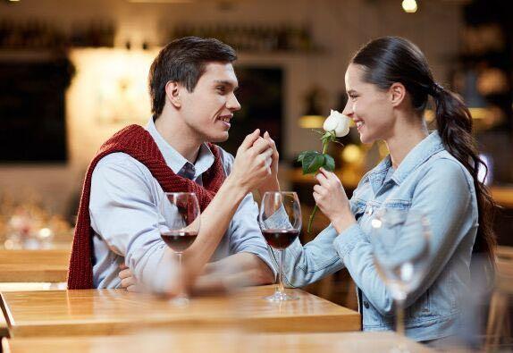夫妻AA制生活10年！老公欲接父母過來贍養，妻子拒絕：AA制生活，我沒這義務！