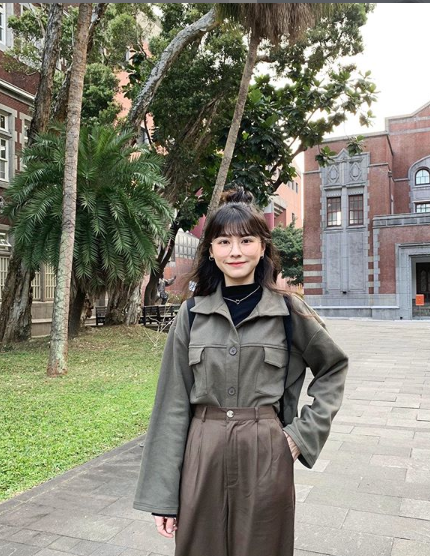 美到學長全戀愛！清新正妹「被封成大新垣結衣」 初戀系臉蛋美翻「往下完美曲線」被讚爆：逆天神腿