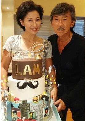 59歲葉倩文自認「根本沒比王菲紅」不在乎名利　此生「嫁給自己偶像」活得瀟灑就夠了！