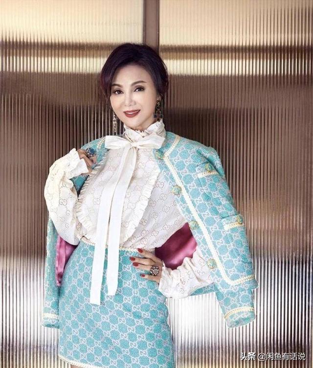 林青霞「最羨慕的女人」！擁有經典「童顏」，24歲嫁百億豪門卻被插足離婚，如今63歲比女兒還美