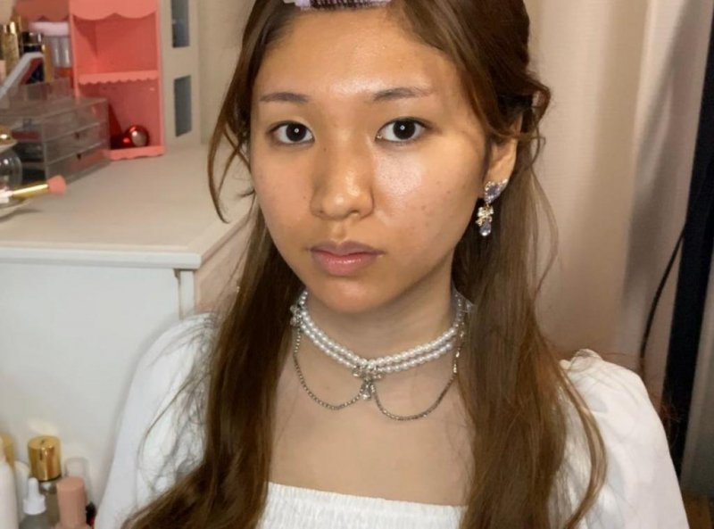 櫻花妹仿妝「TWICE超美成員」相似度百分百！連嘴型都神複製「下秒露出素顏」眾人看呆：根本易容術