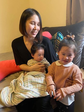 才剛開完肺部！余苑綺經9次化療「又發現淋巴腫瘤」　媽曝病況「見識到為母則強」：沒流過一滴淚