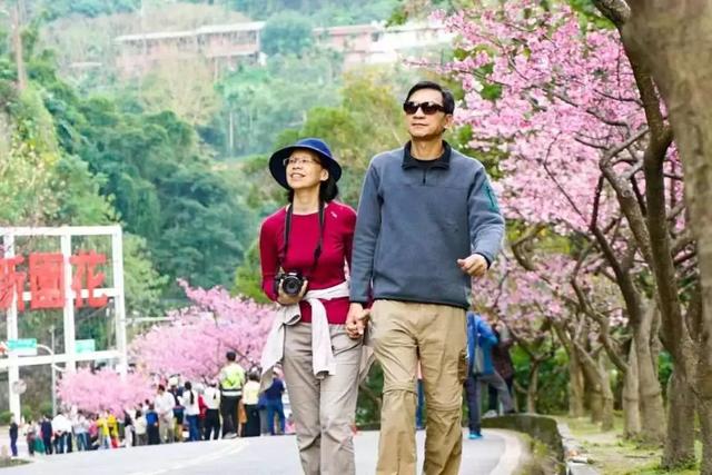 14位老人「合租別墅揪團養老」盼搭夥過日子　互相有照應「天天吃飯打牌唱歌」不再孤獨生活