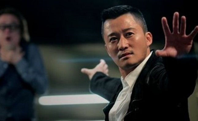 實力強大！曾打斷李連杰手臂  一腳「踢飛」吳京，無人敢和他拍打戲   如今62歲不再兇猛