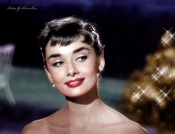 回到輝煌年代！藝術家把「好萊塢黃金年代明星」黑白照變彩色　奧黛麗赫本「對鏡頭露最迷人笑容」美翻