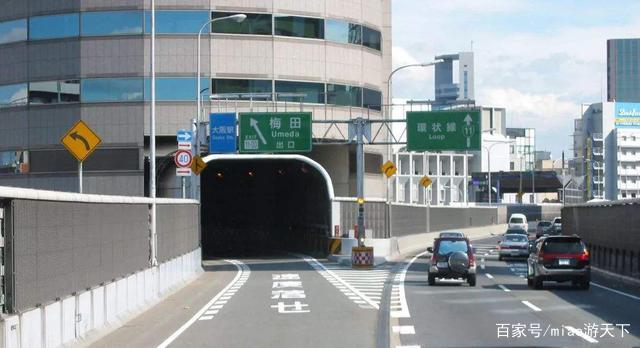 世界上最牛釘子戶！高速公路被迫「從他樓房中間穿過」，還得給他繳納租金：政府也拿它沒轍