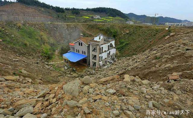 世界上最牛釘子戶！高速公路被迫「從他樓房中間穿過」，還得給他繳納租金：政府也拿它沒轍