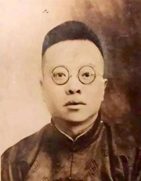 一生只娶一人！才子娶恩人女兒「堅持不納妾」夫妻相敬如賓　教子有方「成就揚名國際」不干預小孩人生