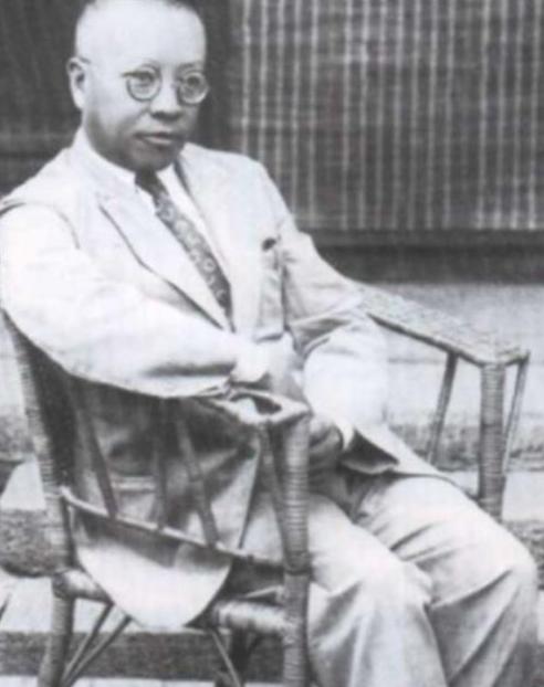 一生只娶一人！才子娶恩人女兒「堅持不納妾」夫妻相敬如賓　教子有方「成就揚名國際」不干預小孩人生