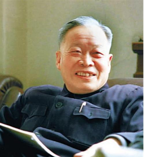 一生只娶一人！才子娶恩人女兒「堅持不納妾」夫妻相敬如賓　教子有方「成就揚名國際」不干預小孩人生