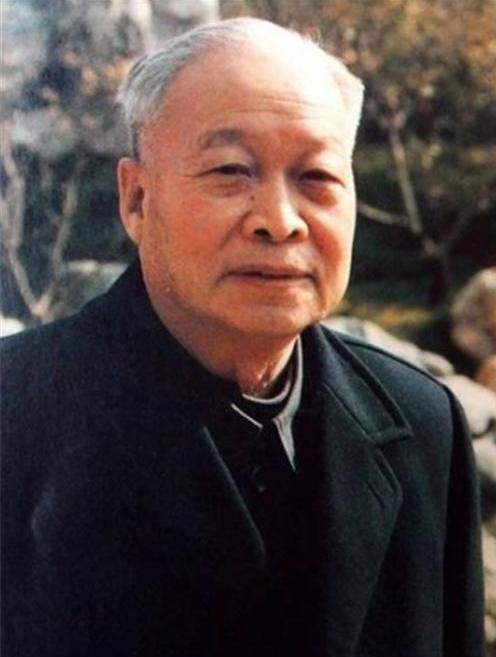 一生只娶一人！才子娶恩人女兒「堅持不納妾」夫妻相敬如賓　教子有方「成就揚名國際」不干預小孩人生