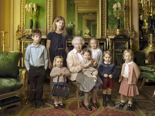 最具女王范的「4歲夏洛特公主」成長記:天生自帶親民力備受喜愛「2歲首行屈膝禮」呆萌又規範