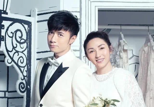 為愛吃苦？「地下戀」20年嫁給小6歲男神，52歲高齡產子的她成「娛樂圈第一高齡媽媽」