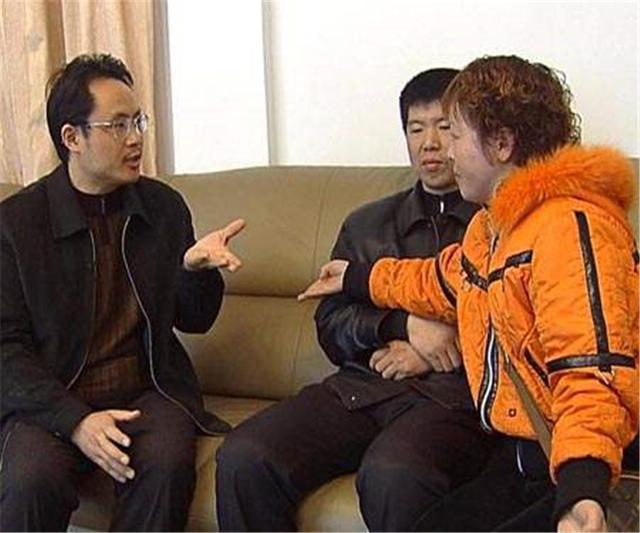 國一數學題！兒子寫「11-4=7」被打錯扣分　寶爸暴怒理論「反遭老師打臉」：連大人都搞錯