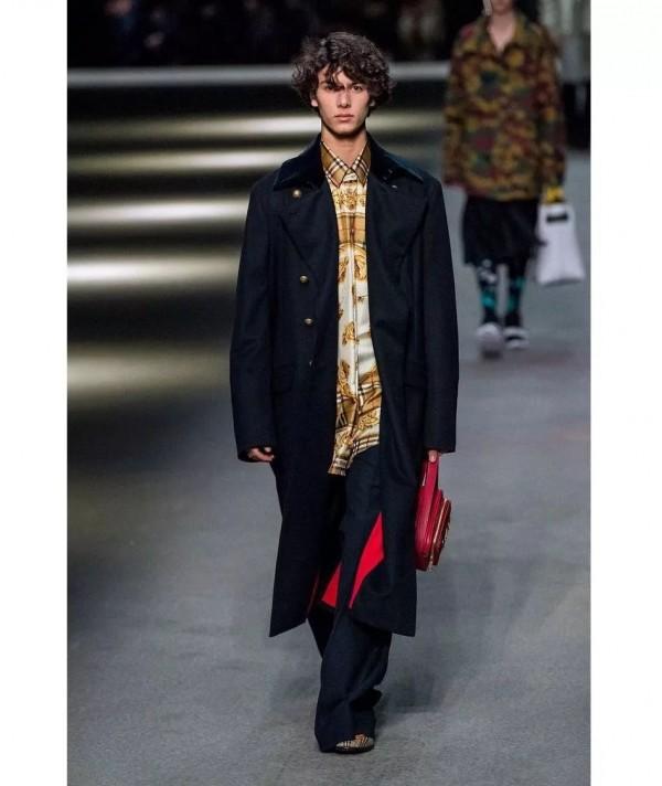 走遍大秀的「丹麥21歲超模王子」很個性，女友長相自帶東方美「與華裔王妃媽媽」有幾分相似