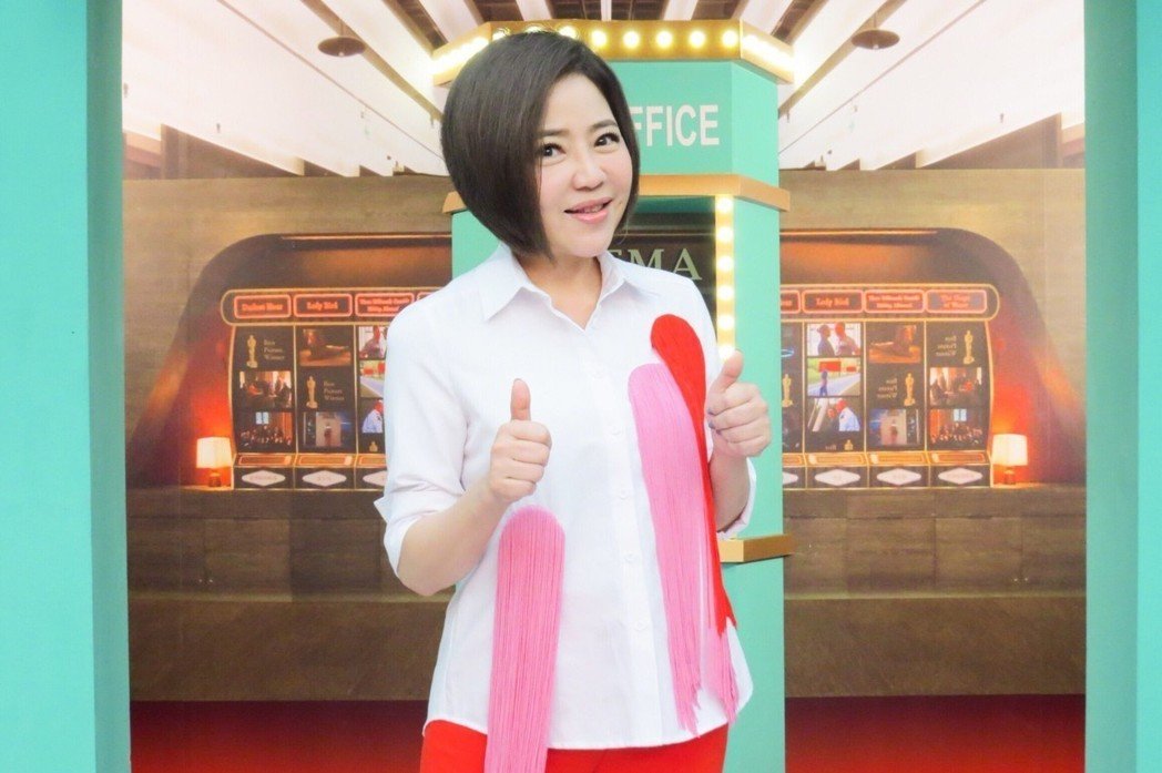 于美人留學兒女提早返台！「2千萬學費照燒」返校日無限延期　女兒嘆：國內外兩個世界