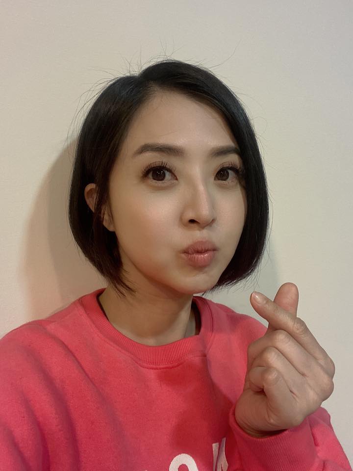 17歲歷喪父之痛!李亮瑾半工半讀「饅頭配開水」扛家計 「不讓爸爸失望」想讓他為傲:愛要及時