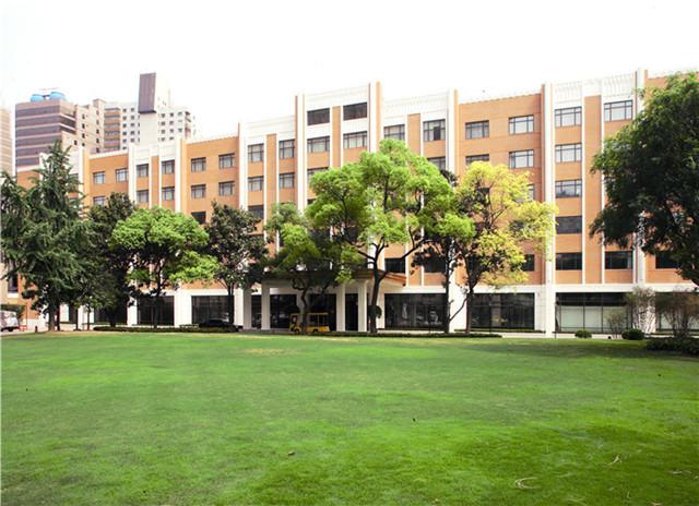 奇女子出身貧困「嫁軍官婚姻破局」不要錢只要4女兒　前夫虧她不自量力「6年後名聲顯赫」成女人典範