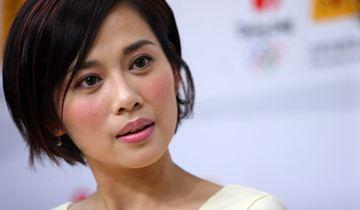 當家花旦被當搖錢樹「20年積蓄遭騙光」身患重症父離去　嫁小8歲真愛「被疼得像小孩」因丈夫重獲新生