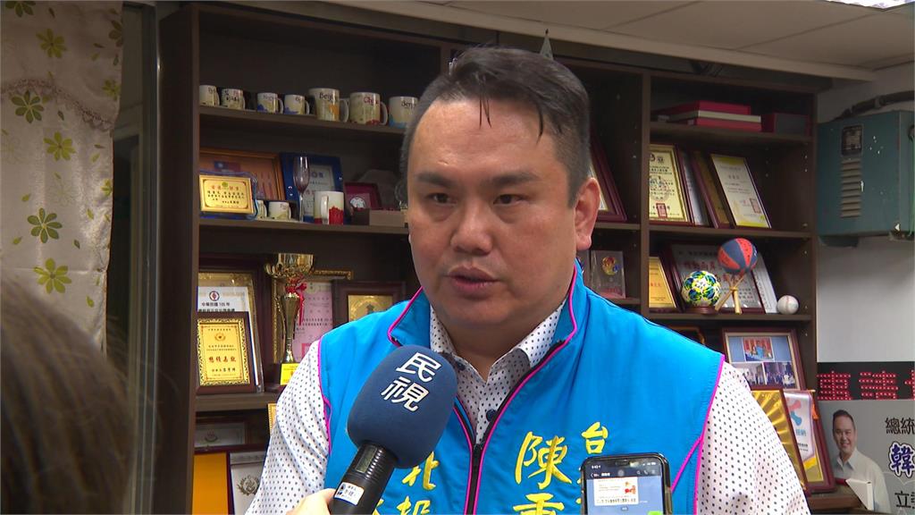 又有里長出國！里民臨時找不到人「才知跑去海外逍遙」　議員證實「10天後才回國」：都有正常請假