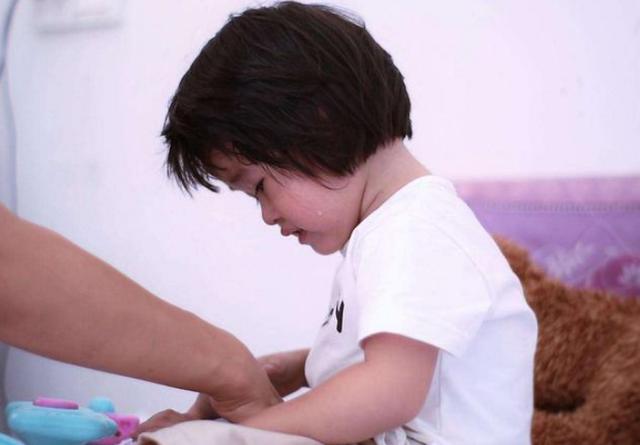 「最高級表白」3對明星夫妻用孩子名字秀恩愛,陳曉陳妍希可以倒著喊,Jasper不愧是「小甜椒」