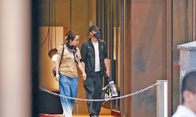 絕世好男人!妻懷孕「停工一年陪產」親買補品 煮飯帶娃親力親為「老婆婚後12年首下廚」財產全歸她管