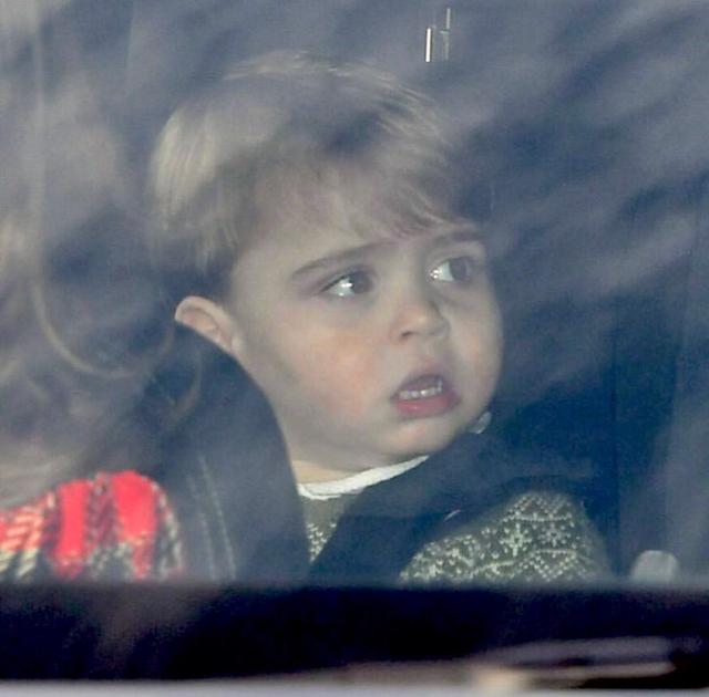 呆萌路易小王子即將2周歲啦!完美「繼承哥哥表情包」搞怪又可愛,備受老王儲爺爺寵愛