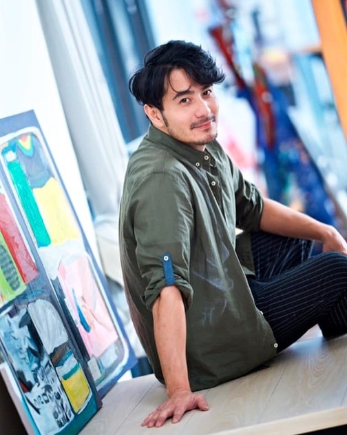 哥哥太強大!郭彥甫憶出道「刻意模仿哥哥」嘆:月亮無法變成太陽 40歲轉職畫家「退出演藝圈」以胞兄為榮