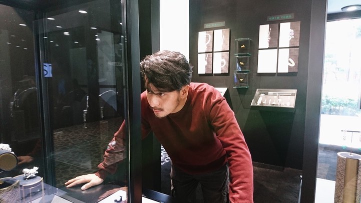 哥哥太強大!郭彥甫憶出道「刻意模仿哥哥」嘆:月亮無法變成太陽 40歲轉職畫家「退出演藝圈」以胞兄為榮