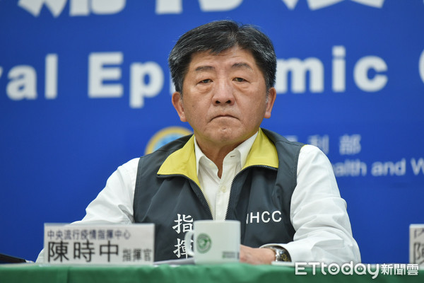 為防疫苦戰！陳時中「帥兒子曝光」還是時尚設計師　曾公開暖喊：「我很心疼爸爸」　