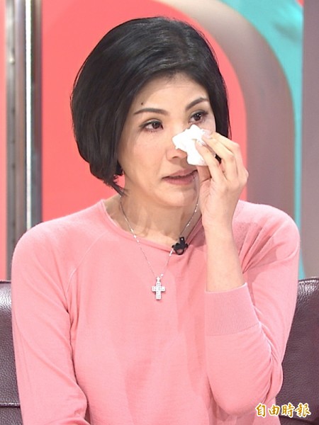 靠山全倒了！前主播「半年驟失3至親」無助喊：像一場惡夢　鼓勵兒「向臨終爸說愛」再不說就沒機會