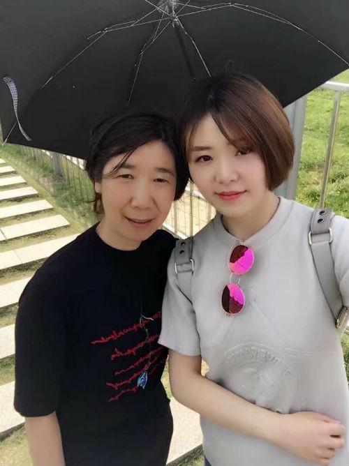 超有愛！護士媳婦「在外支援疫情」婆婆天天發紅包　暖心提醒「收到要報平安」12年來親如母女
