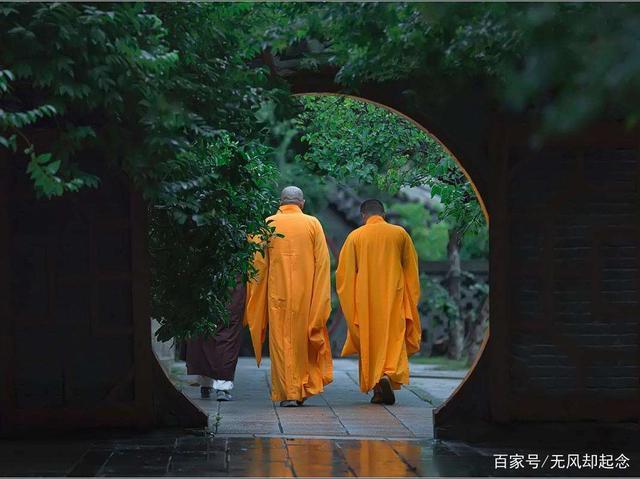 「南無阿彌陀佛」到底是什麼意思？不懂佛的人根本很難想到，翻譯後字字誅心：怪不得出家人都喜歡說