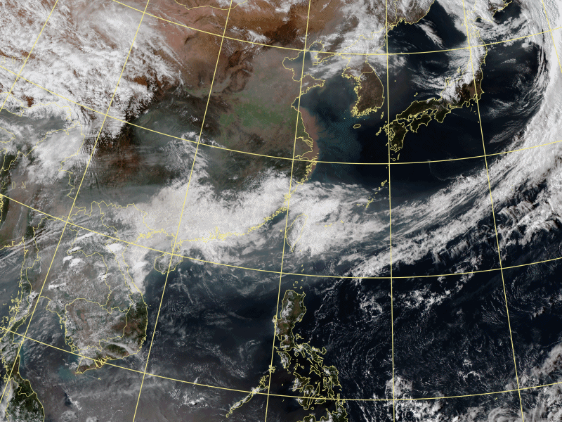 今天飆破31度！下周開始「2波鋒面襲台灣」下雨轉冷　氣象專家曝「氣溫暴跌7度」：冬衣先別收