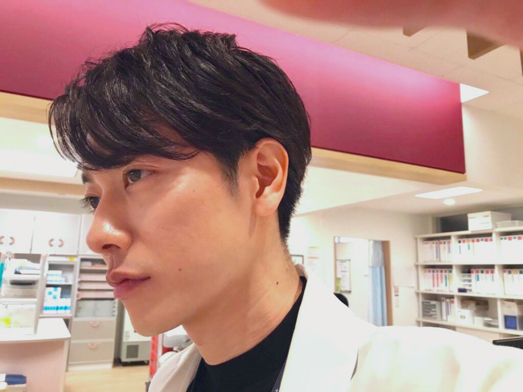 天堂醫生從小就好帥！佐藤健「劇中傲嬌撩人模樣」迷倒影迷　學生照曝光 「連跑步都超像偶像劇」❤