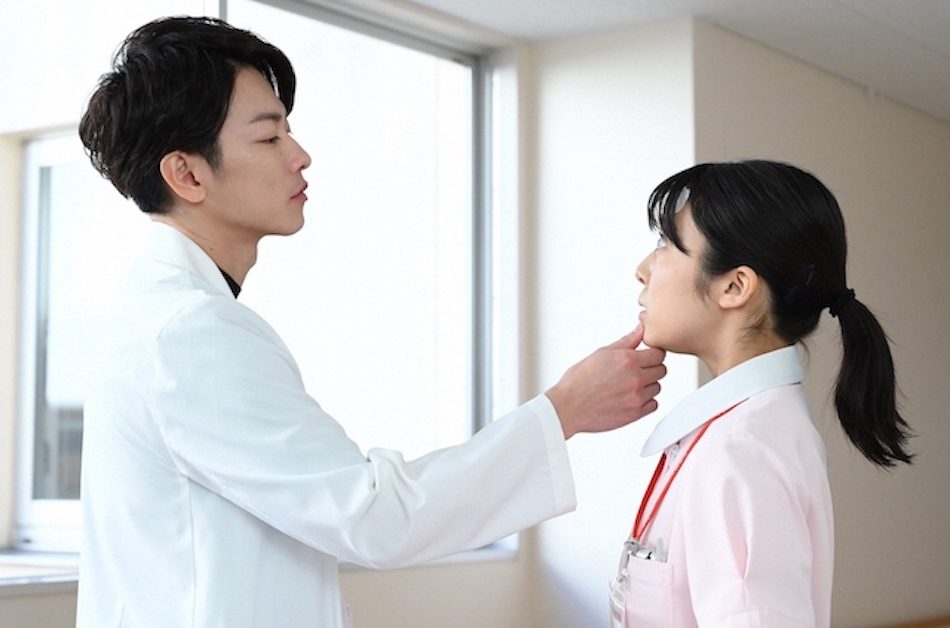 天堂醫生從小就好帥！佐藤健「劇中傲嬌撩人模樣」迷倒影迷　學生照曝光 「連跑步都超像偶像劇」❤