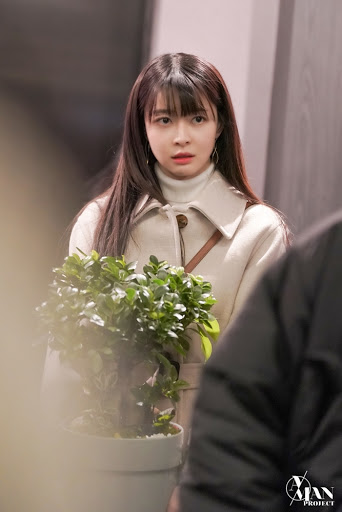 《梨泰院》女二「氣質精緻臉蛋」美到爆紅！遭質疑整形「一看到青澀舊照」粉絲驚呆：完全純天然！