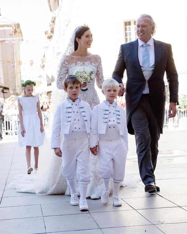 顏值氣質不輸凱特！歐洲王室「真正白富美王妃」眼神清澈純凈，笑容明朗誠摯好吸睛