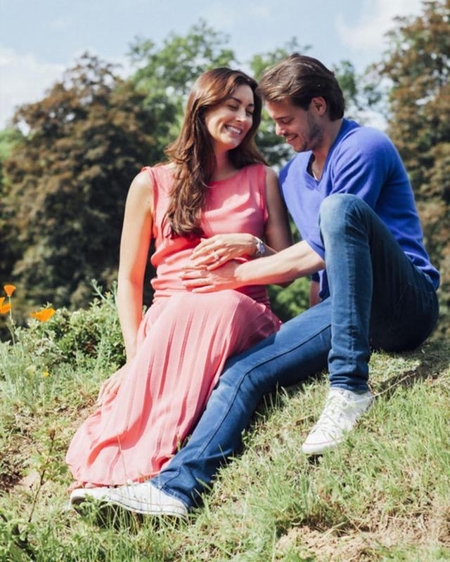 顏值氣質不輸凱特！歐洲王室「真正白富美王妃」眼神清澈純凈，笑容明朗誠摯好吸睛