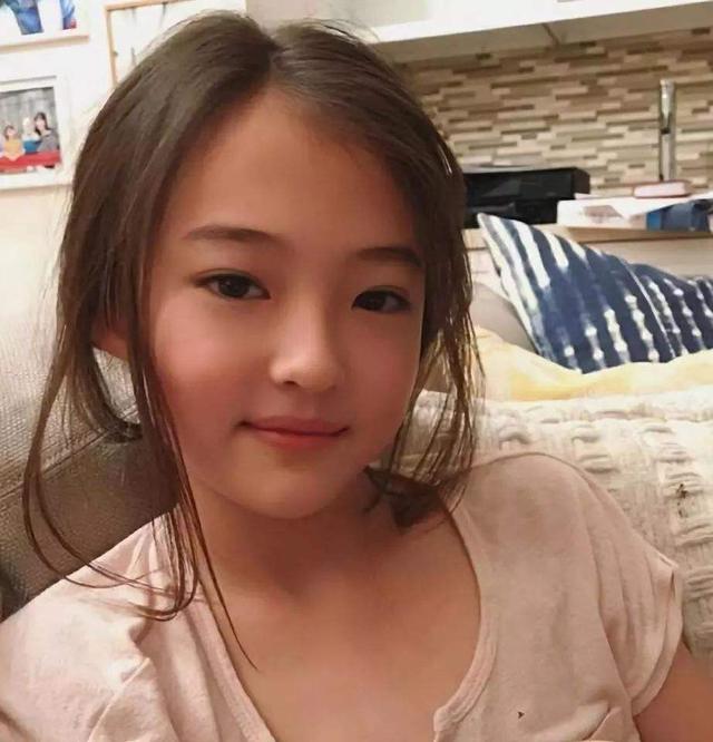 女兒「顏值太高」是種什麼體驗？親爸直言：別人覺得賞心悅目，我看見就心煩