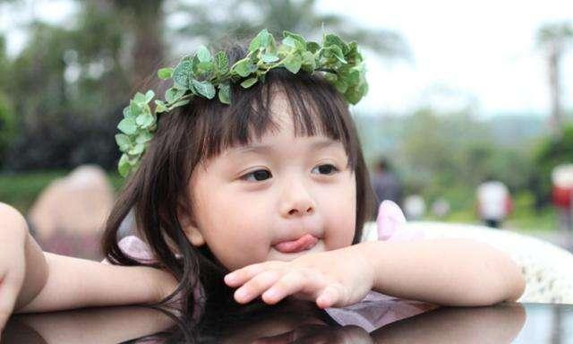 女兒「顏值太高」是種什麼體驗？親爸直言：別人覺得賞心悅目，我看見就心煩