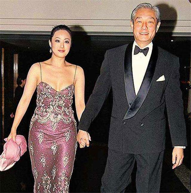 蔡康永稱她的美有靈魂！曾讓兩個富豪破產，被稱「香港第一拜金女」，卻靠自己還清上億債務