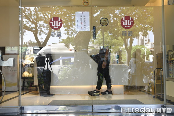 最後的寵愛！「劉真追思靈堂」超高規格曝光　辛龍再心痛仍「堅持用最好」送愛妻最後一程