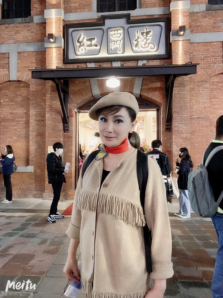 才送走小鳳仙！陳亞蘭不捨「發文悼念」劉真：辛苦你了　「同框照3人剩她1人」感嘆人生無常