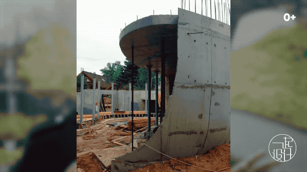 整棟別墅「沒有一面牆是直的」如詩如畫　室內裝潢前衛「頂上超大花園」與自然融為一體