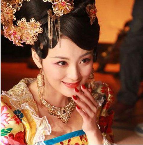 古代千金倒貼嫁妝追窮小子！她慧眼識珠，自己花錢選丈夫、辦婚禮，生下4個兒子都成皇帝