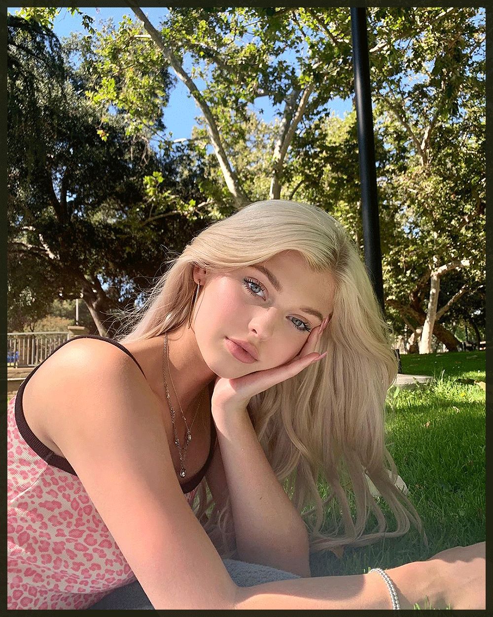 16歲少女「被封真人版芭比娃哇」狂吸4千萬粉絲！某天「鏡頭前大方卸妝」網驚呆：太不真實！