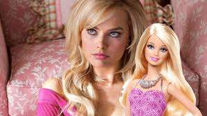 16歲少女「被封真人版芭比娃哇」狂吸4千萬粉絲！某天「鏡頭前大方卸妝」網驚呆：太不真實！