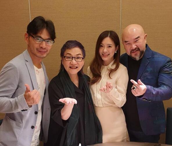 劉真珍貴大學照片曝光!甜美清純長髪飄飄似仙女,「從小就是校花酷愛打扮」追求者不絕 :辛龍有眼光